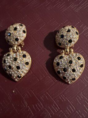 JOAN RIVERS PAVE CLEAR BLACK CRYSTAL CLIP EARRINGS CLASSIC COLLECTION HEART